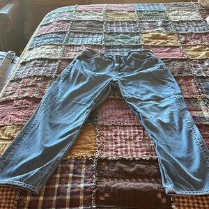 American Eagle Mom Straight Jeans